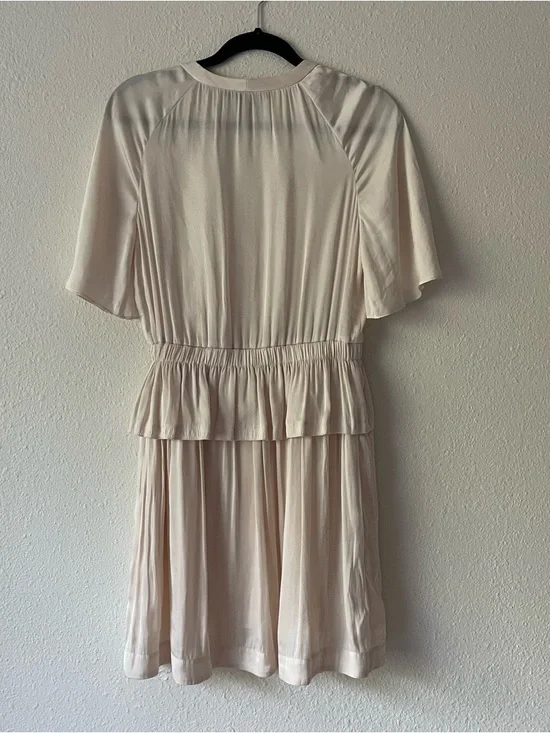 BCBG Max Azria Lourie V Neck Flutter Sleeve Feminine Tiered Summer Dress - Picture 3 of 13